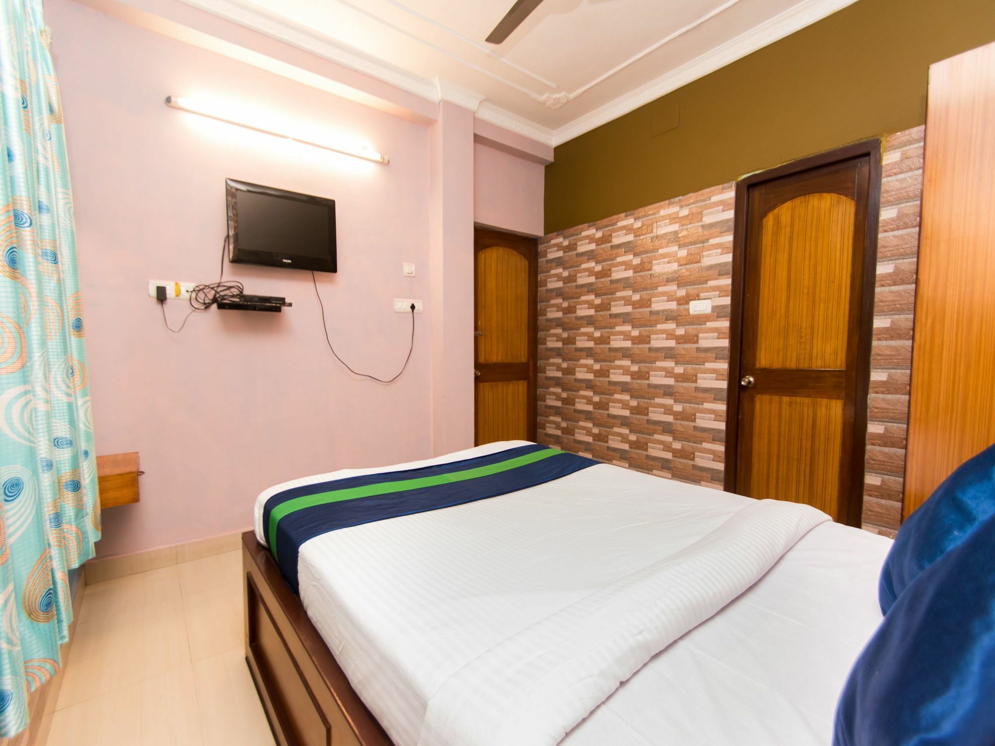 Oyo 2510 Near Camac Street Hotel Kalkutta Kültér fotó
